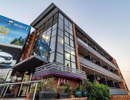 Kingsford Riverside Inn Brisbane Bagian luar foto