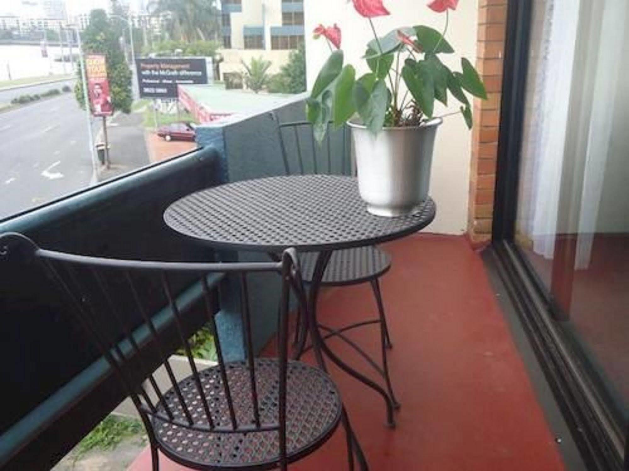 Kingsford Riverside Inn Brisbane Bagian luar foto