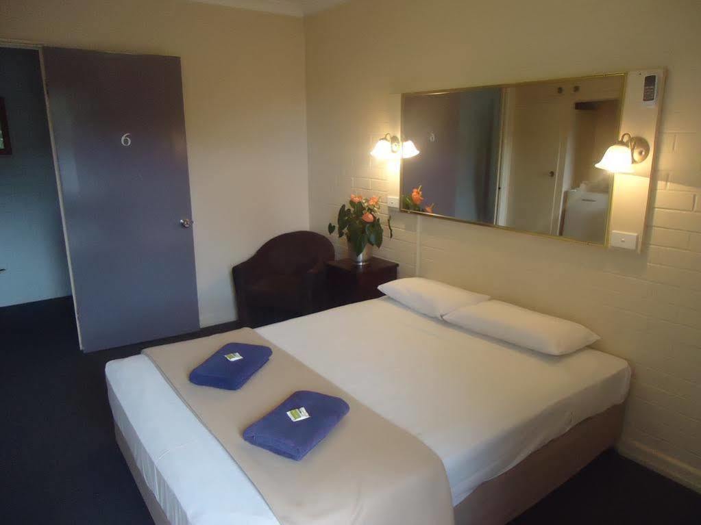 Kingsford Riverside Inn Brisbane Bagian luar foto