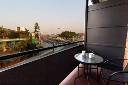 Kingsford Riverside Inn Brisbane Bagian luar foto