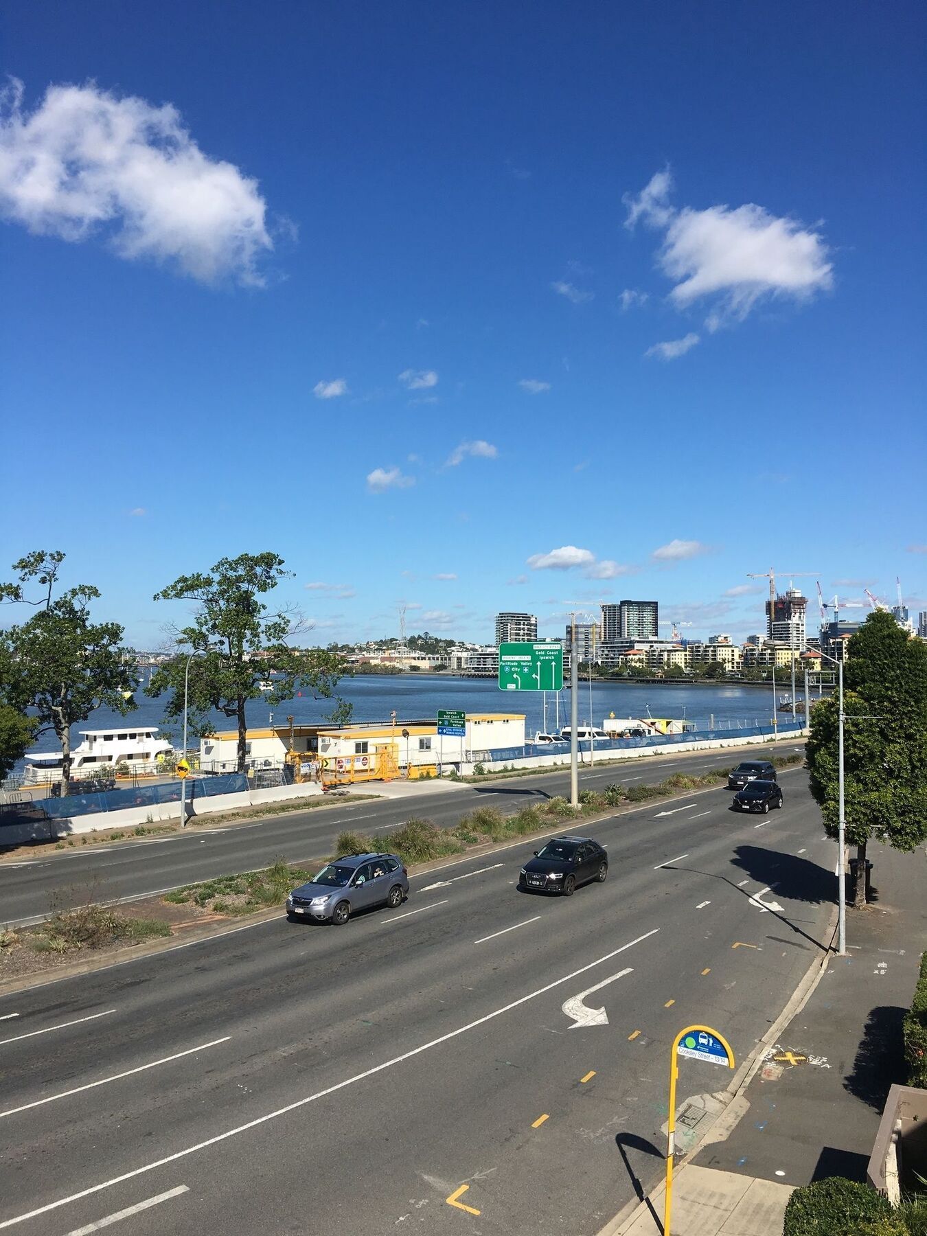 Kingsford Riverside Inn Brisbane Bagian luar foto